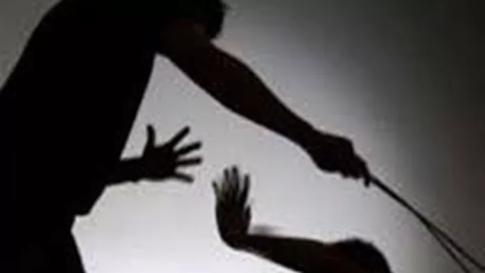 Bareilly Crime News: सरकारी स्कूल में बच्चे की बेरहमी से पिटाई की गई। सांकेतिक तस्वीर।