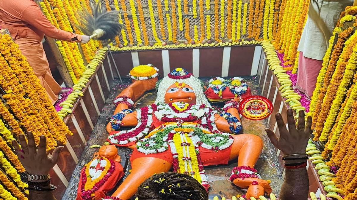 https://www.jagranimages.com/images/newimg/24072025/24_07_2025-bade_hanuman_ji_23993296.jpg