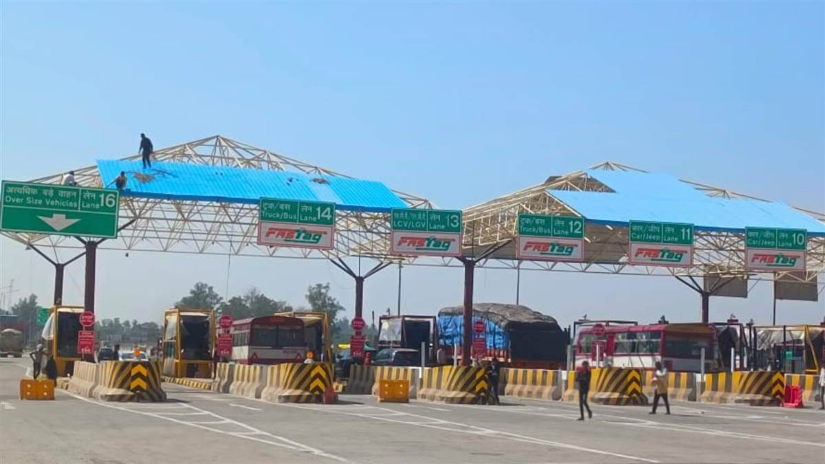 toll company suffers 6 crore loss due to route diversion