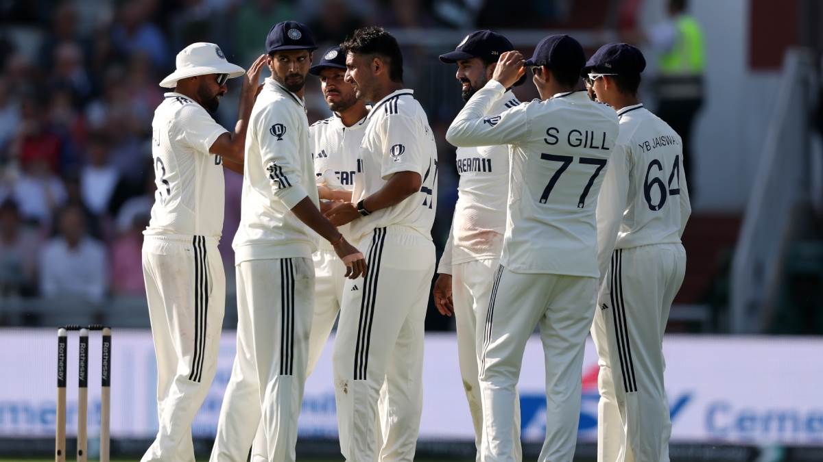 https://www.jagranimages.com/images/newimg/24072025/24_07_2025-ind_vs_eng_4th_test_day_2_stumps_23993613.jpg