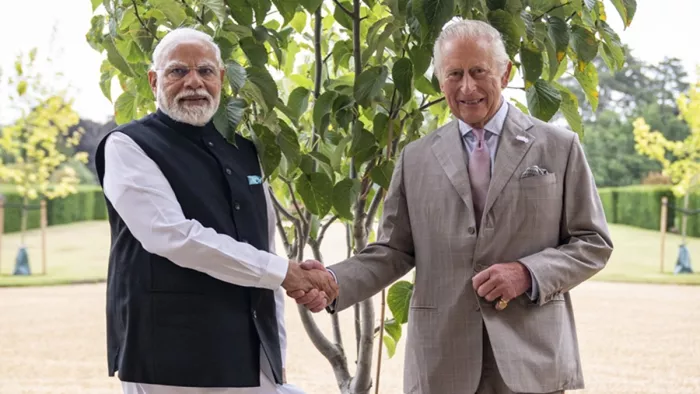 किंग चार्ल्स तृतीय से मिले पीएम मोदी (फोटो- एक्स)