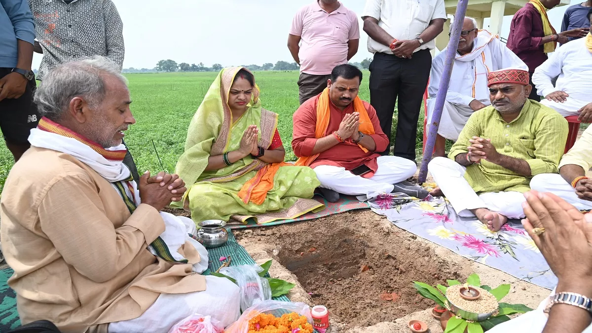 Kaushambi में ऐतिहासिक अलवारा झील की बदलेगी सूरत, पर्यटकों को लुभाएगी, ढाई करोड़ के प्रस्ताव पर शासन से मंजूरी