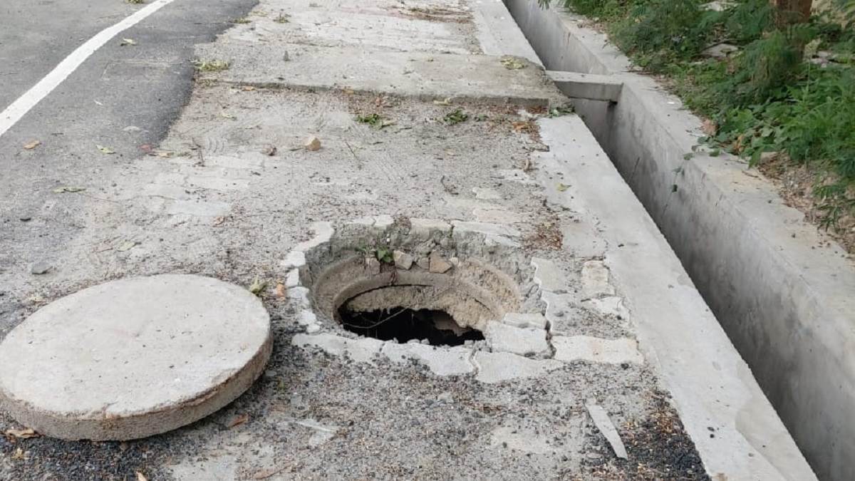 https://www.jagranimages.com/images/newimg/24072025/24_07_2025-sewer_line_dainik_jagran_23993352.jpg
