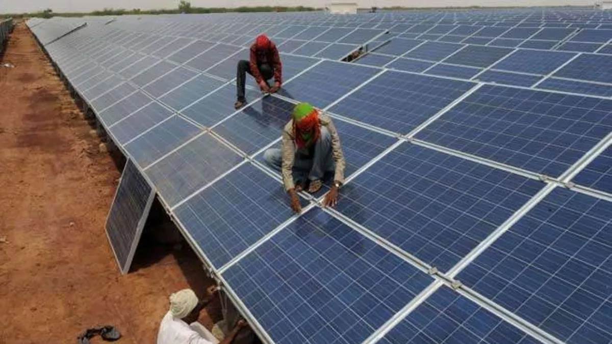 https://www.jagranimages.com/images/newimg/24072025/24_07_2025-solar_project_jammu_23993303.jpg