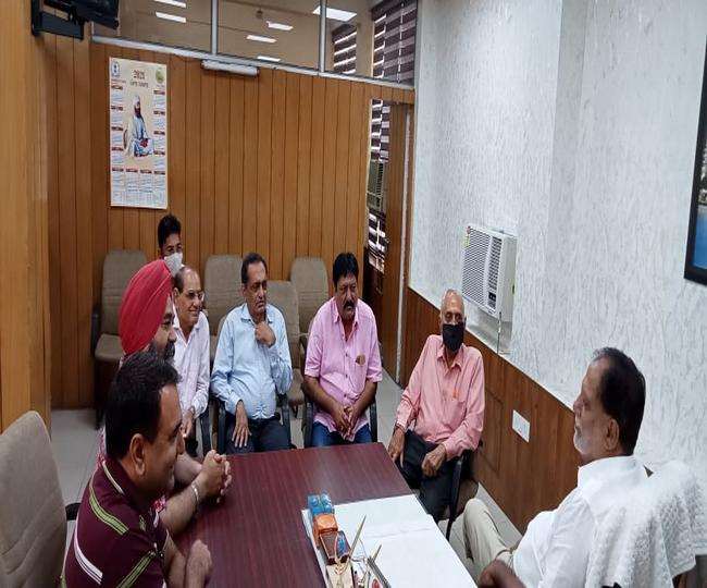 https://www.jagranimages.com/images/newimg/24082021/24_08_2021-mayor_ludhiana_21956298.jpg