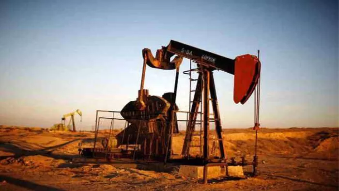 अंतरराष्ट्रीय स्तर पर कच्चे तेल की कीमत (Crude oil) में एक बार फिर उछाल दर्ज किया गया है।