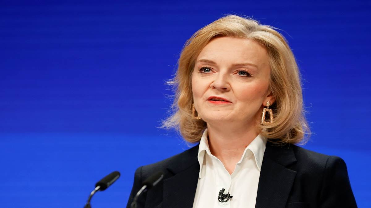 https://www.jagranimages.com/images/newimg/24082022/24_08_2022-liz_truss_23008148_173125289.jpg