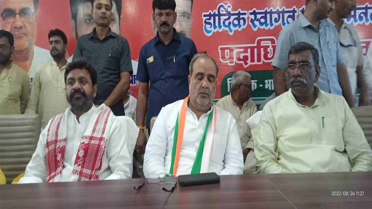 https://www.jagranimages.com/images/newimg/24082022/24_08_2022-up_panchayati_raj_minister_bhupendra_singh_chaudhary_23008058.jpg