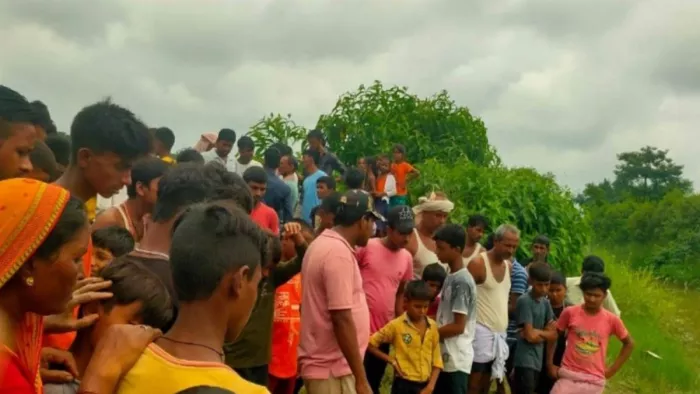 एक कॉल... और पत्नी के मोबाइल से सिम निकाल बाहर चला गया पति, अगले दिन मिली नदी में लाश