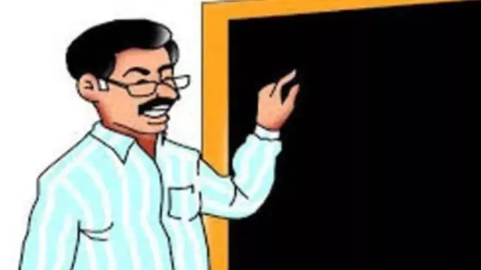 शिक्षक पिता की मौत के बाद अनुकंपा नियुक्ति लेने पहुंचा बेटा, स्कूल ने टीचर को ही पहचानने से किया इनकार