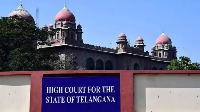 तेलंगाना HC ने मंत्री के चुनावी हलफनामे पर CEC के खिलाफ FIR का आदेश देने वाले जज को किया निलंबित