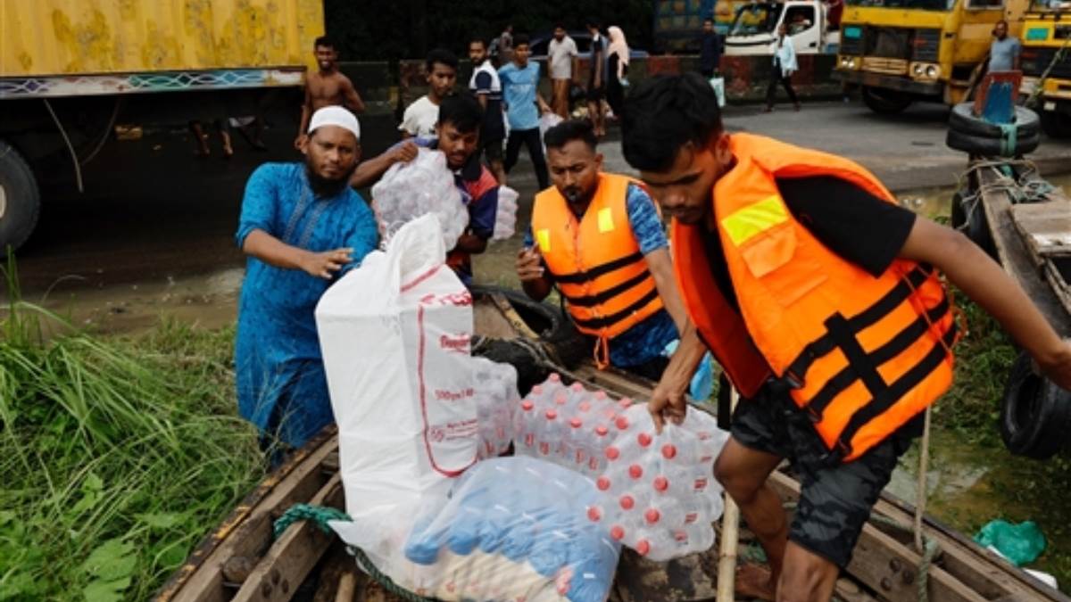 https://www.jagranimages.com/images/newimg/24082024/24_08_2024-bngladesh_1_23784205.jpg