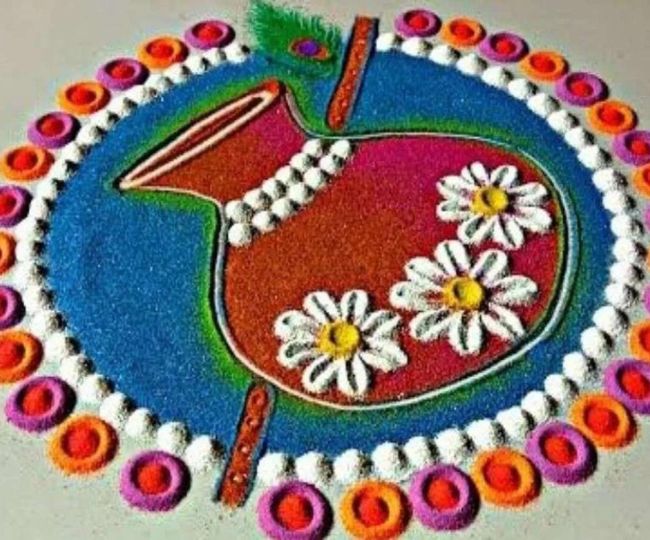 Janmashtami Rangoli Designs: घर के आंगन में बनाना चाहती हैं खूबसूरत और ...
