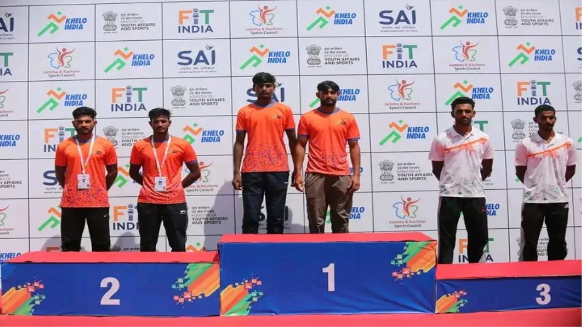 Khelo India Water Sports: रोइंग में लहराया यूपी का परचम, जीता स्वर्ण पदक
