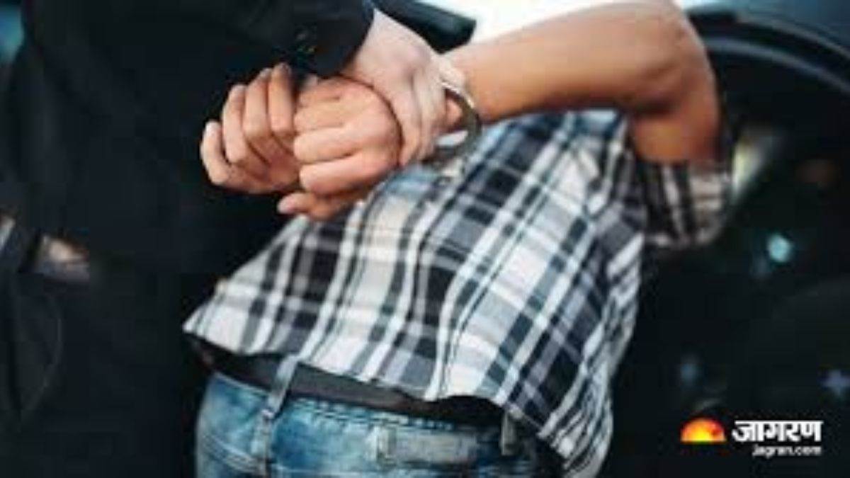 https://www.jagranimages.com/images/newimg/24082025/24_08_2025-accused_arrested_24023478.jpg