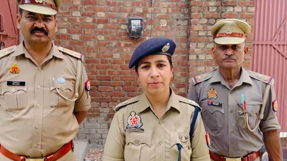 https://www.jagranimages.com/images/newimg/24082025/24_08_2025-acp_anukarti_breaf_24023310.jpg