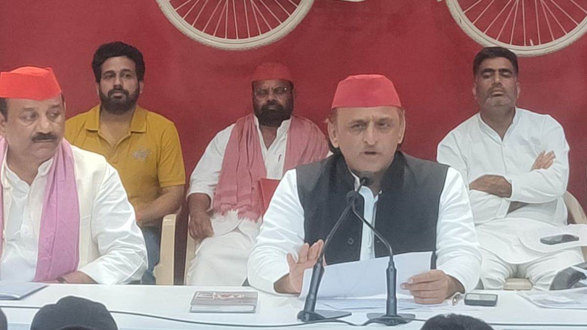 https://www.jagranimages.com/images/newimg/24082025/24_08_2025-akhilesh_yadav_pc_dainik_jagran__24023568.jpg