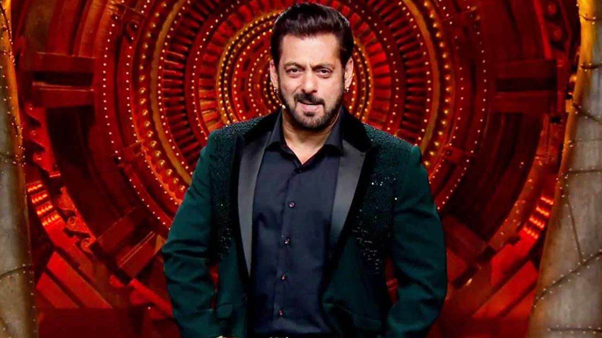 https://www.jagranimages.com/images/newimg/24082025/24_08_2025-bigg_boss_19_winner_1_24023192.jpg