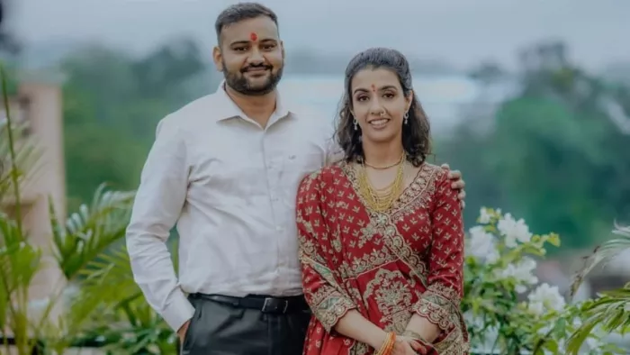 आइएएस अधिकारी सचिन शर्मा और असिस्टेंट प्रोफेसर डा. आस्था।