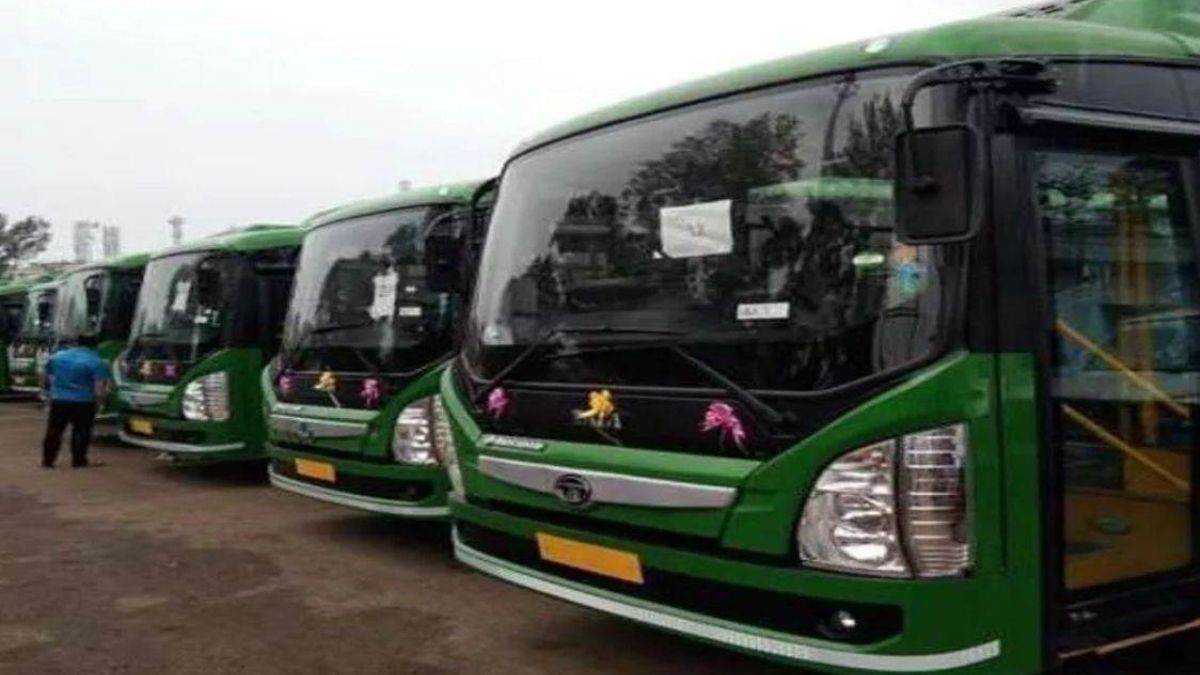 https://www.jagranimages.com/images/newimg/24082025/24_08_2025-jammu_bus_24023786.jpg