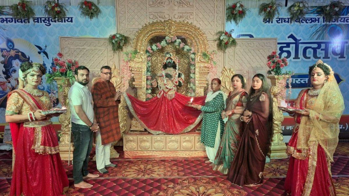 https://www.jagranimages.com/images/newimg/24082025/24_08_2025-up_news_11_24023523.jpg