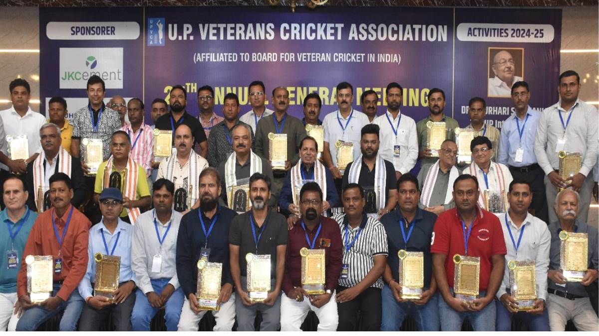 https://www.jagranimages.com/images/newimg/24082025/24_08_2025-up_veterans_cricket_association_24023787.jpg