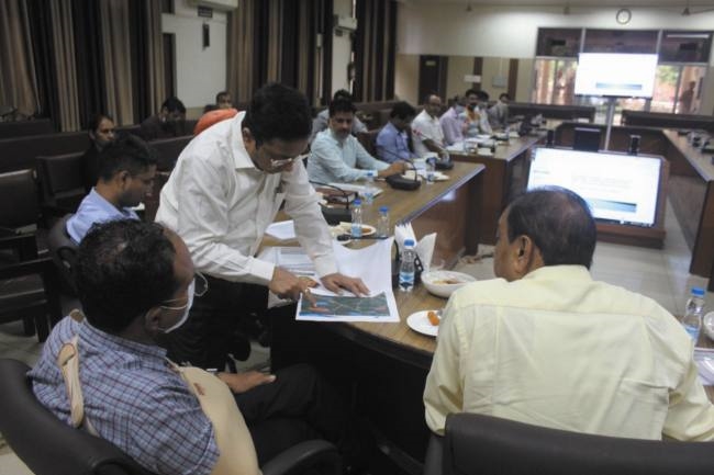 कंपनी 30 सितंबर तक बनाए सर्विस लेन नहीं तो कार्रवाई