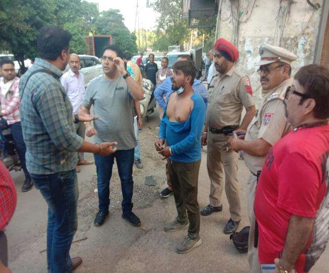 35 lakh robbers