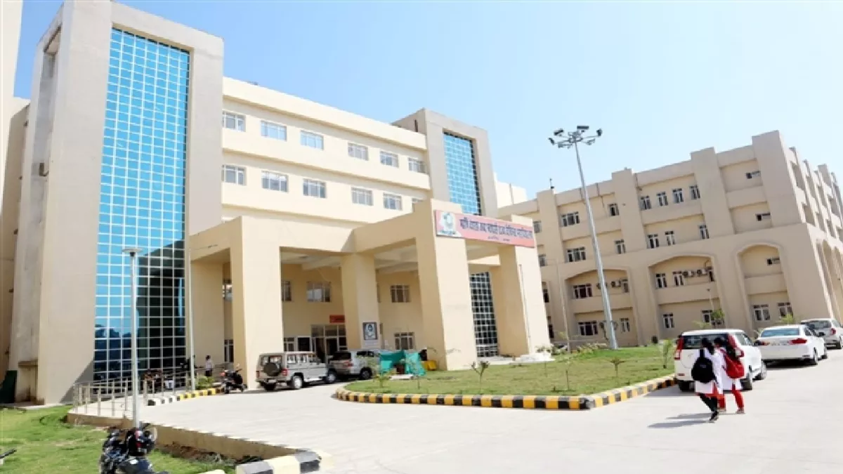 देवरिया मेडिकल कॉलेज को मिले दो करोड़। (फाइल)