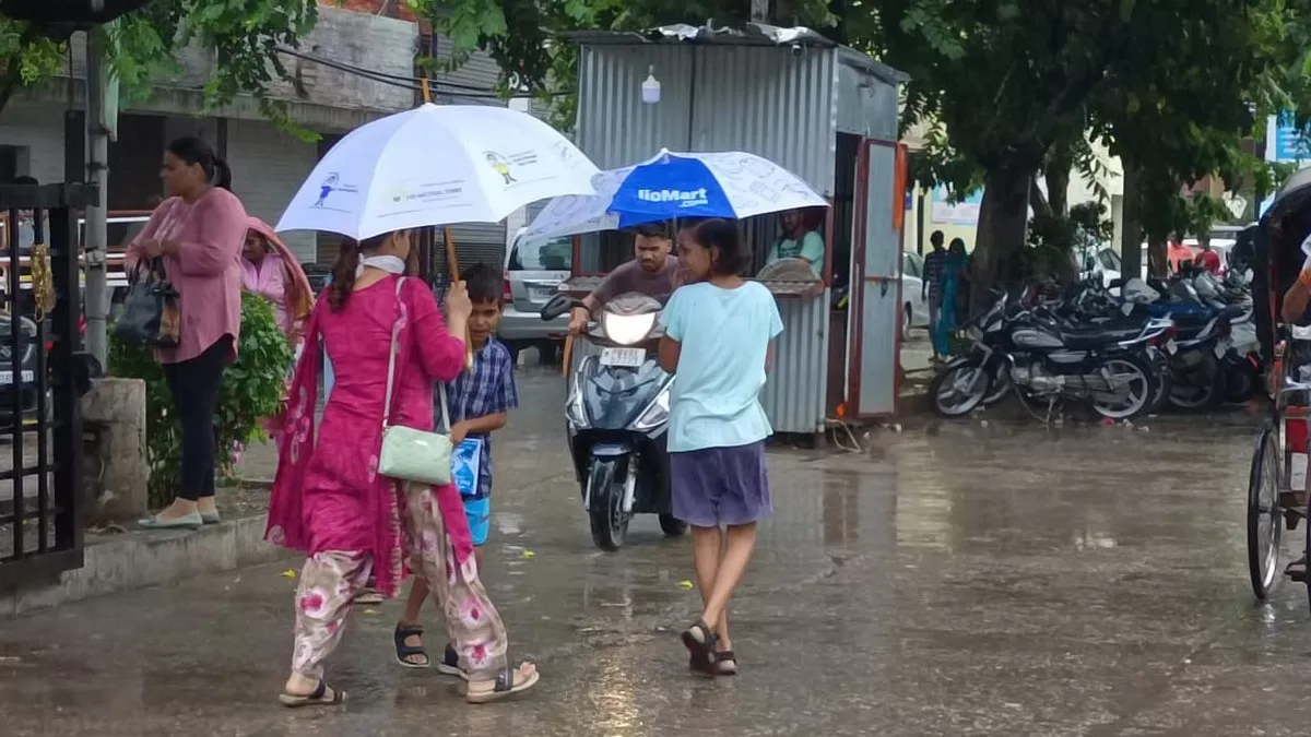 Punjab Weather News: पंजाब में बदला मौसम का मिजाज; जालंधर, लुधियाना और  चंडीगढ़ में लगी बारिश की झड़ी - Punjab Weather Forecast light to Heavy  showers in jalandhar Ludhiana And Amritsar