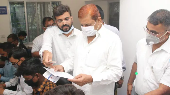 घर बैठे ही लोगों को मिला लगभग 13 लाख स्मार्ट कार्ड आधारित पंजीयन प्रमाण-पत्र और ड्राइविंग लायसेंस