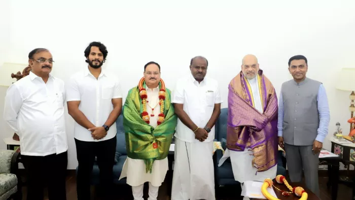 Karnataka Politics: BJP से हाथ मिलाने पर JDS में सामने आया अंदरूनी कलह? पार्टी उपाध्यक्ष ने पद से दिया इस्तीफा