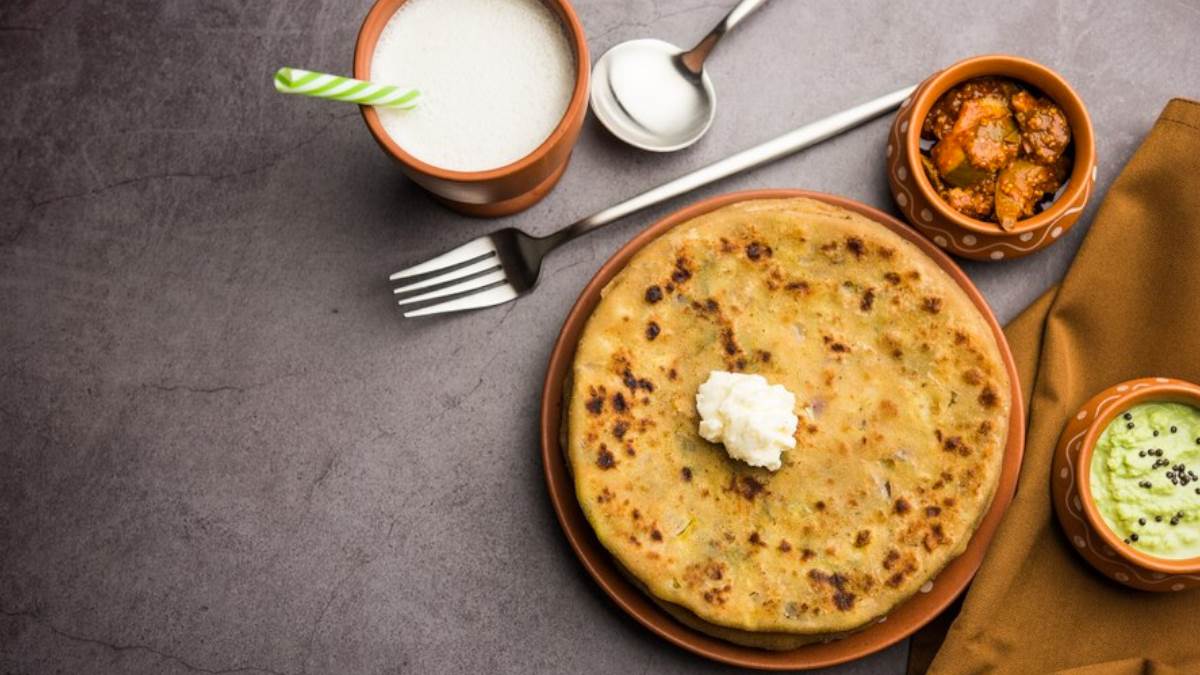 https://www.jagranimages.com/images/newimg/24092023/24_09_2023-gud_paratha_recipe_f_23538553.jpg