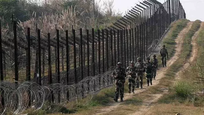पुंछ में संदिग्ध नार्को तस्कर गिरफ्तार, नशीले पदार्थों की खेप लेने गया था LOC पार