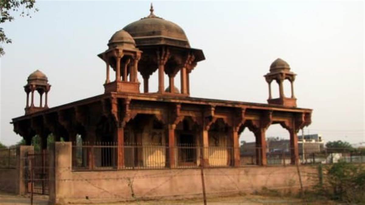 https://www.jagranimages.com/images/newimg/24092025/24_09_2025-20agc_25_20092025_521.jpg