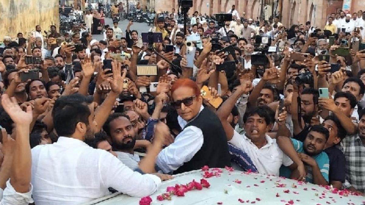https://www.jagranimages.com/images/newimg/24092025/24_09_2025-azam-khan__24057660_21132919.jpg