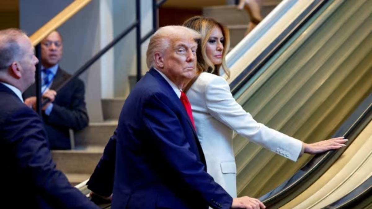 https://www.jagranimages.com/images/newimg/24092025/24_09_2025-donald_trump_14_24057948.jpg