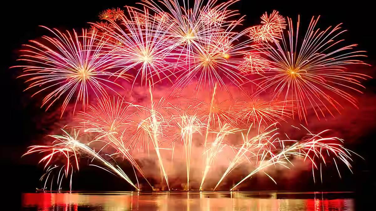 https://www.jagranimages.com/images/newimg/24092025/24_09_2025-firecracker_ban_srinagar_24058540.jpg