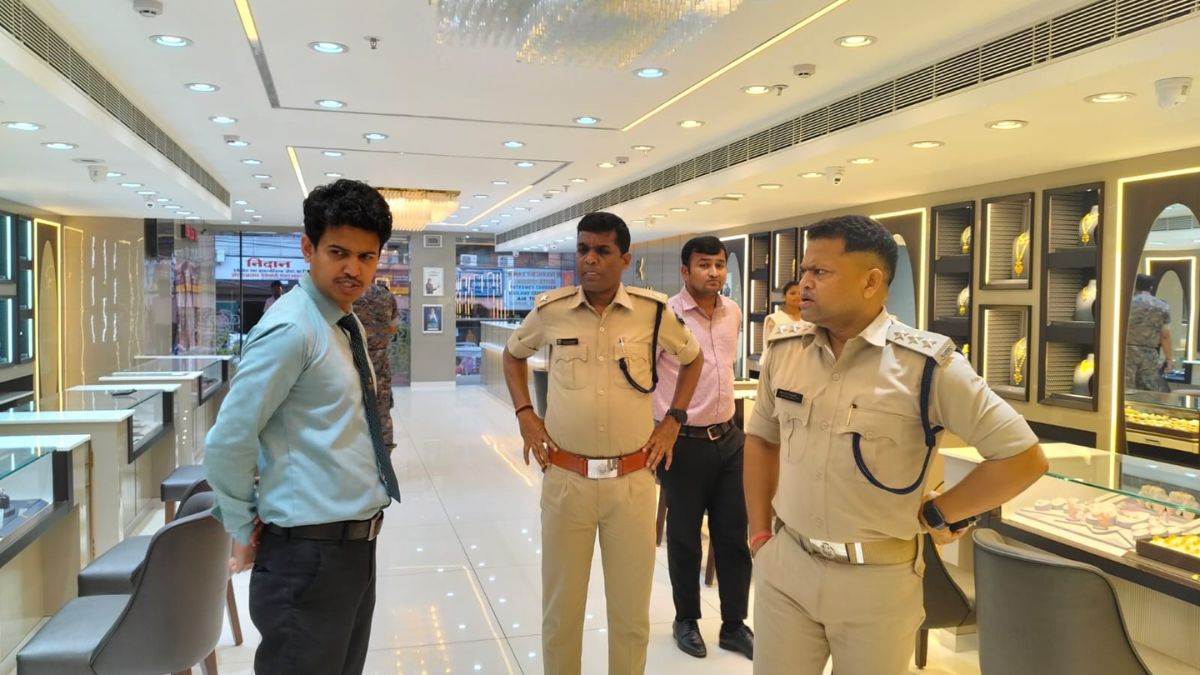 https://www.jagranimages.com/images/newimg/24092025/24_09_2025-godda_news_24057944.jpg