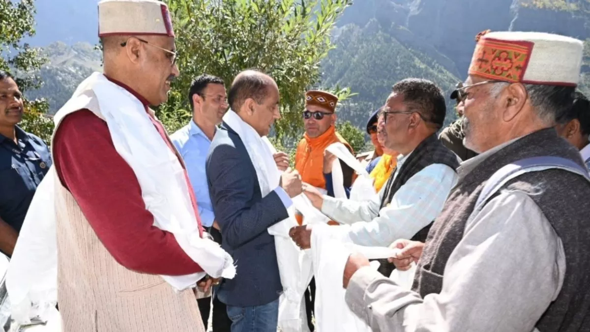 'यह दृश्य बेहद पीड़ादायक, मेहनत से उगाई फसल सड़कर बर्बाद...',  लाहुल स्पीति का दौरा कर बोले जयराम ठाकुर