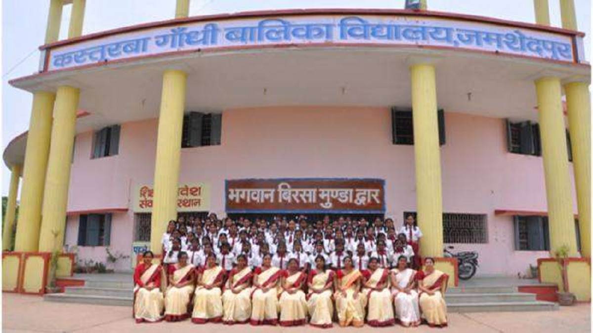 https://www.jagranimages.com/images/newimg/24092025/24_09_2025-kasturba_vid_24058971.jpg