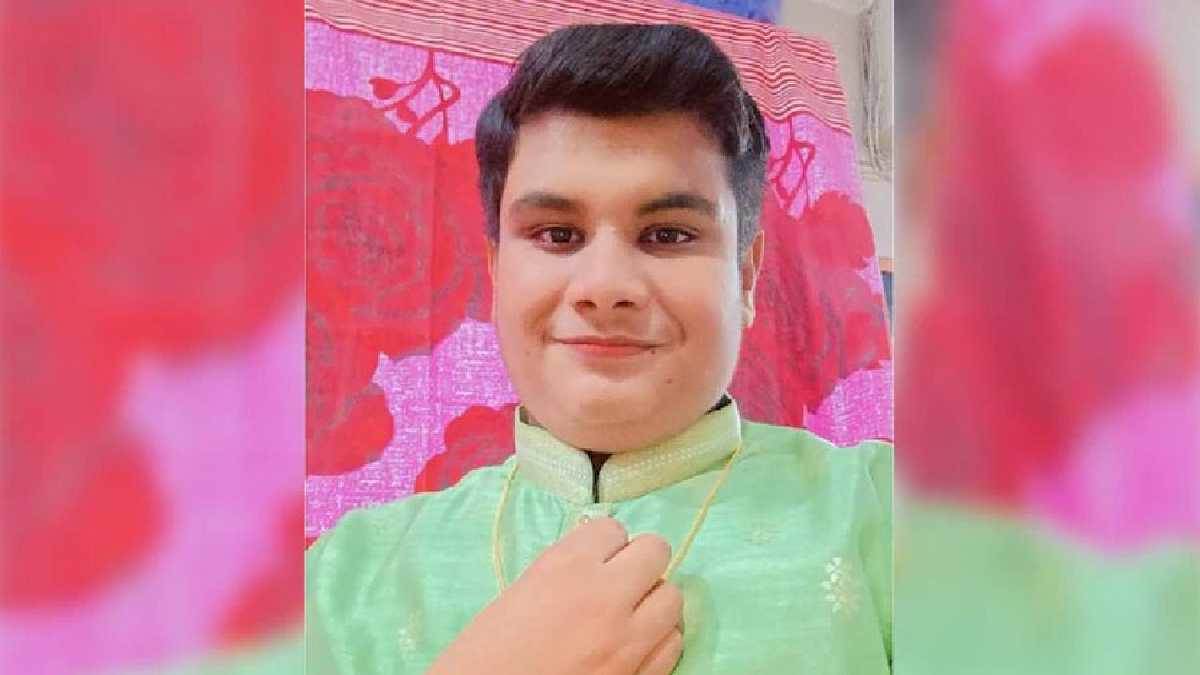 https://www.jagranimages.com/images/newimg/24092025/24_09_2025-neet_topper_24058235_133439569.jpg