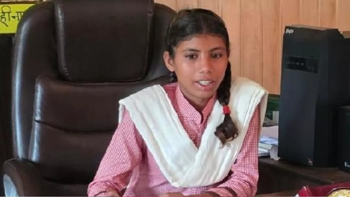 मिशन शक्ति में छात्रा बनी एक दिन की प्र‍िंस‍िपल, छात्र-छात्राओं और शिक्षकों की सुनी समस्‍याएं