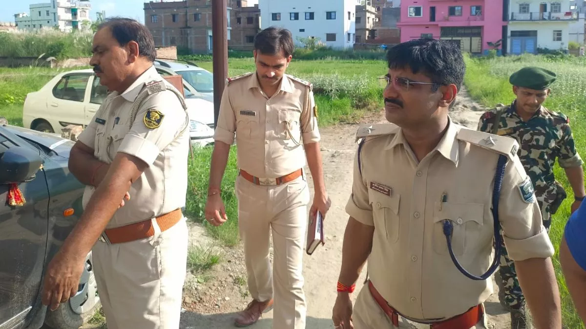 Samastipur News: फाइनेंसकर्मी से बाइक सवार बदमाशों ने 6.95 लाख रुपये लूटे, पुलिस टीम घटना की छानबीन में जुटी