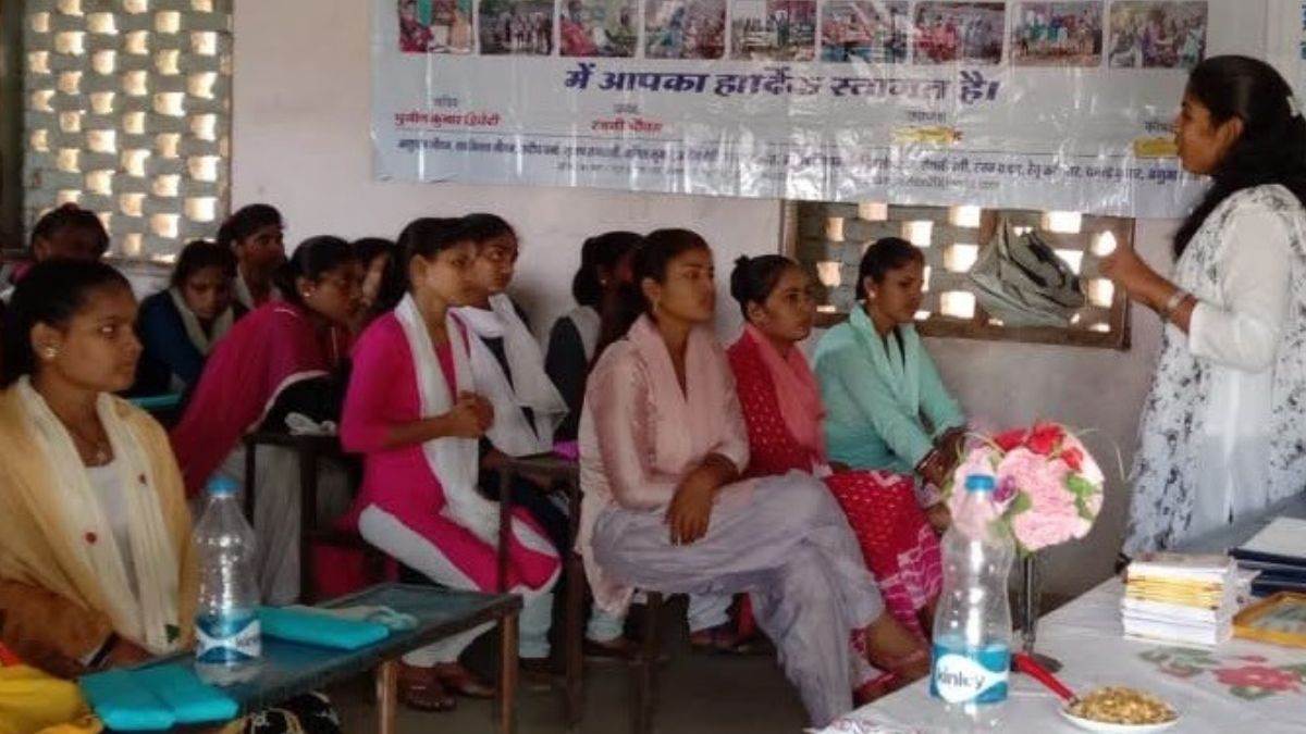 https://www.jagranimages.com/images/newimg/24092025/24_09_2025-sitapur_news_12_24058622.jpg