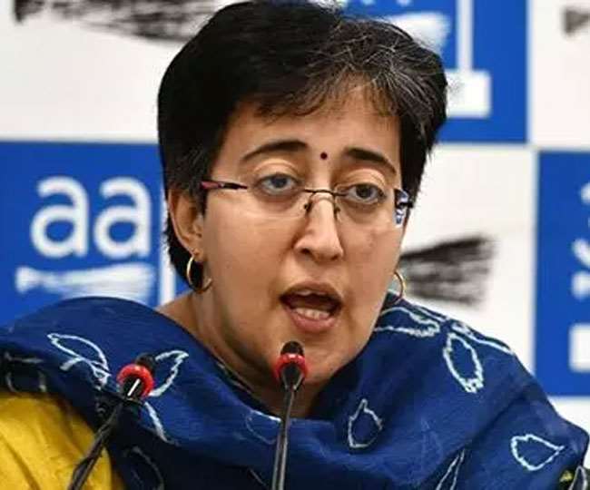 डेंगू का प्रकोप इन दिनों बढ़ा हुआ हैऔर निगम इसको लेकर गंभीर नहीं है।