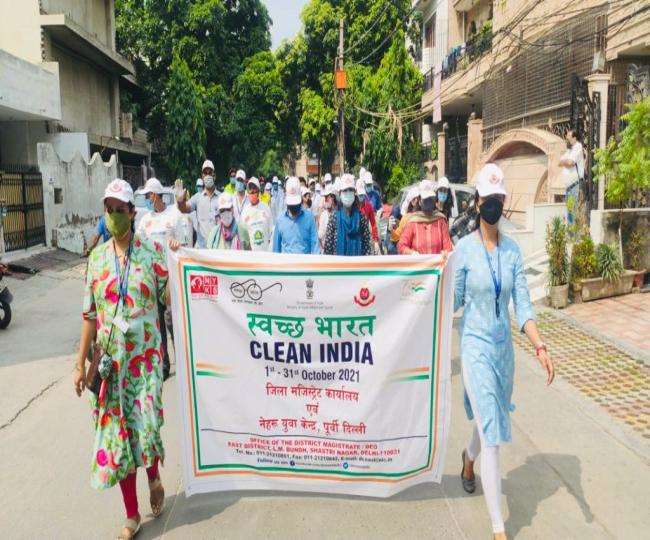 स्वच्छता संबंधी शिकायतों के निपटान के लिए 24 घंटे में हो इसकी भी पूरी व्यवस्था की जाएगी।