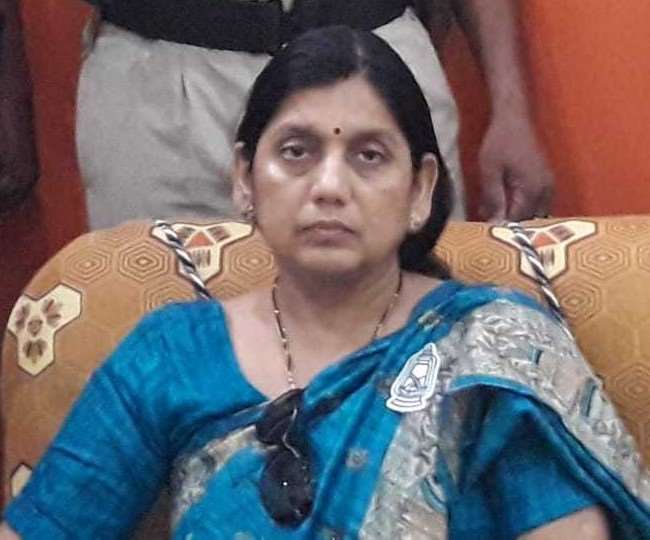 जेल में पूर्व सांसद आनंद मोहन के पास मिला अवैध समान, बोलीं पत्नी लवली  आनंद-बिहार सरकार रच रही षड्यंत्र - Illegal goods found with former MP Anand  Mohan in jail, said wife
