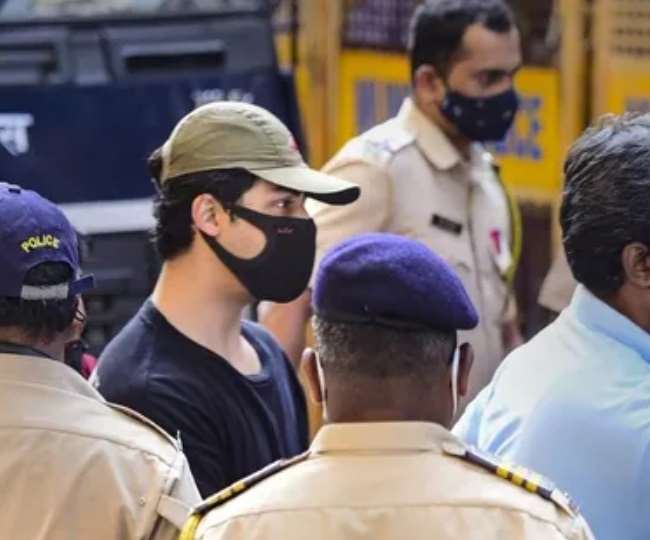 सामाजिक न्याय एवं अधिकारिता मंत्रालय ने कम मात्रा में ड्रग्स रखने को अपराध से हटाने की सिफारिश की है।
