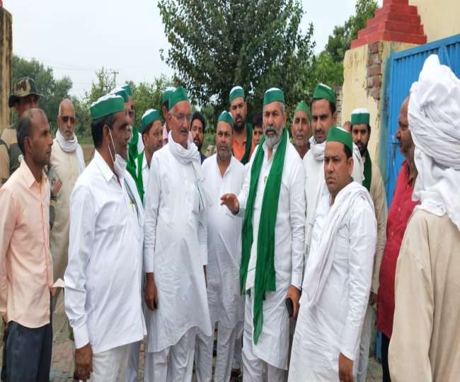 राकेश टिकैत ने कृषि कानूनों के विरोध में किसानों को किया जागरूक